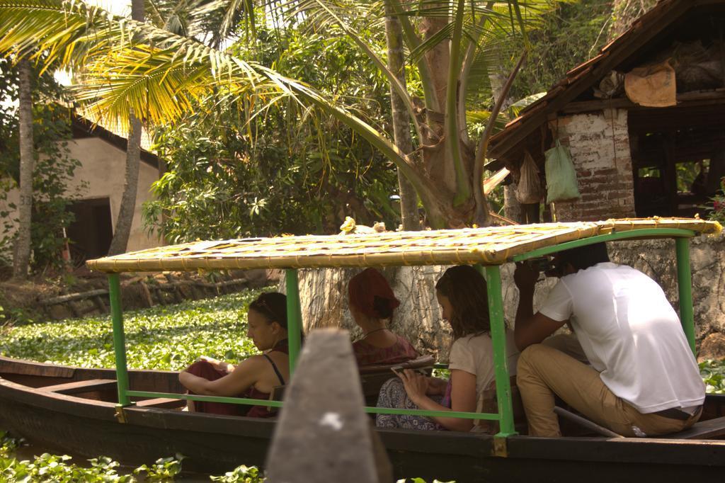 Thoms Beach Homestay Alappuzha Dış mekan fotoğraf